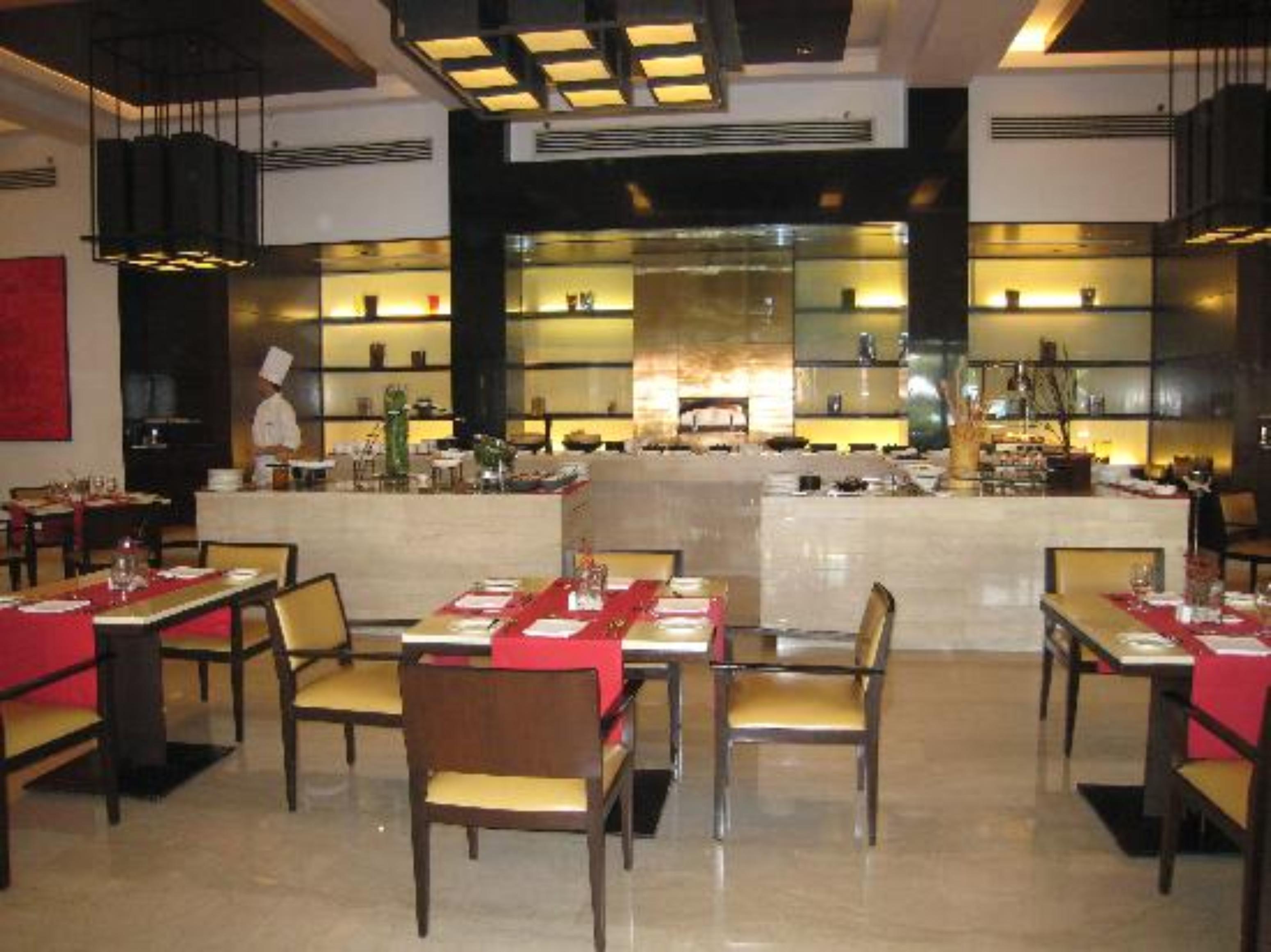 Trident Agra Hotell Agra  Eksteriør bilde The restaurant