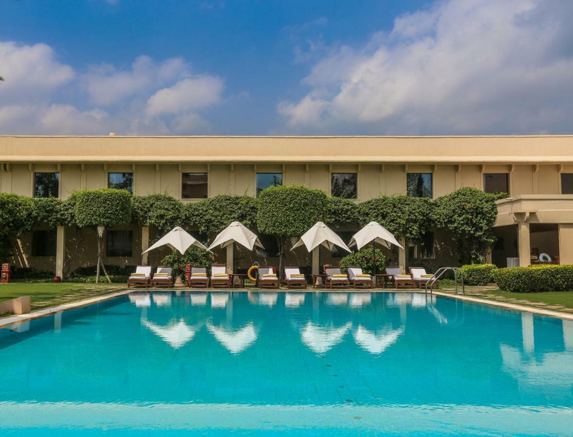 Trident Agra Hotell Agra  Eksteriør bilde